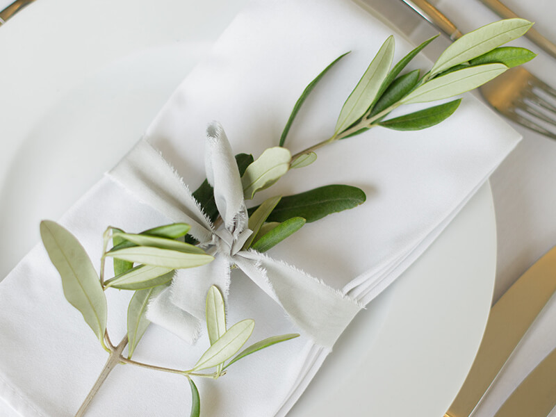 place setting for wedding breakfast