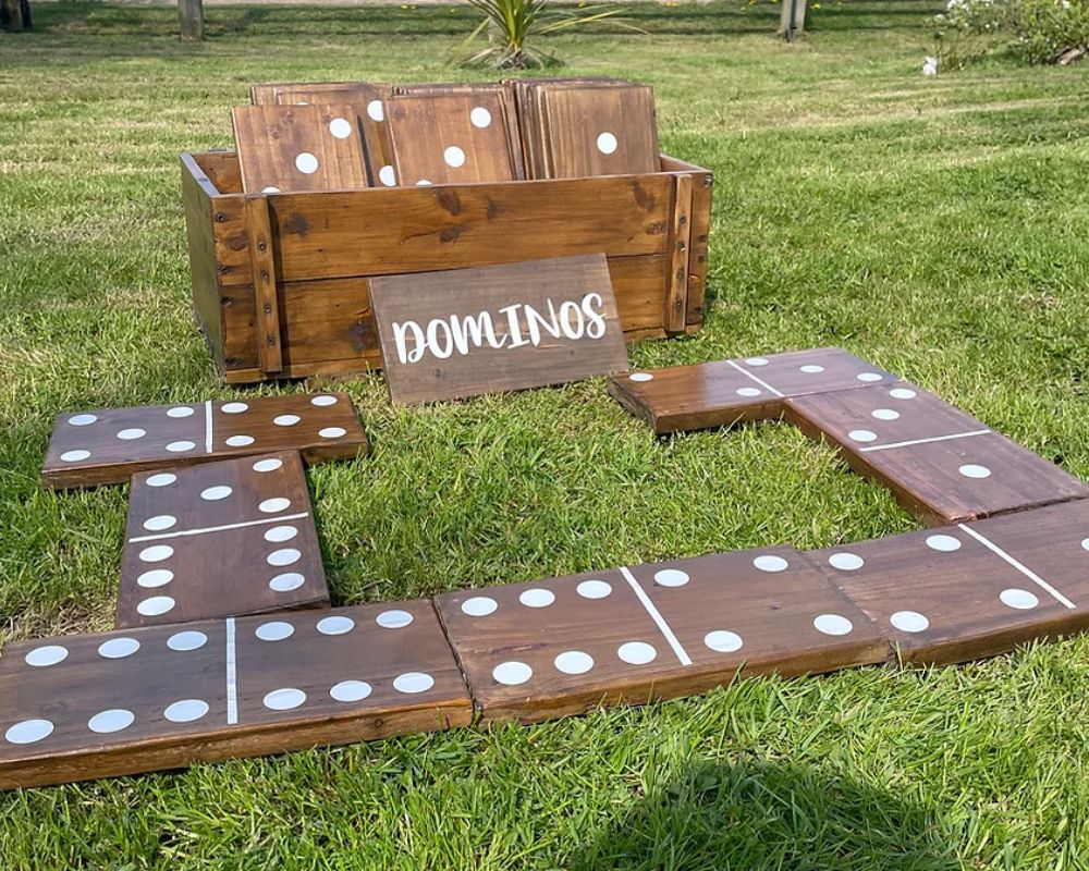 garden games dominos