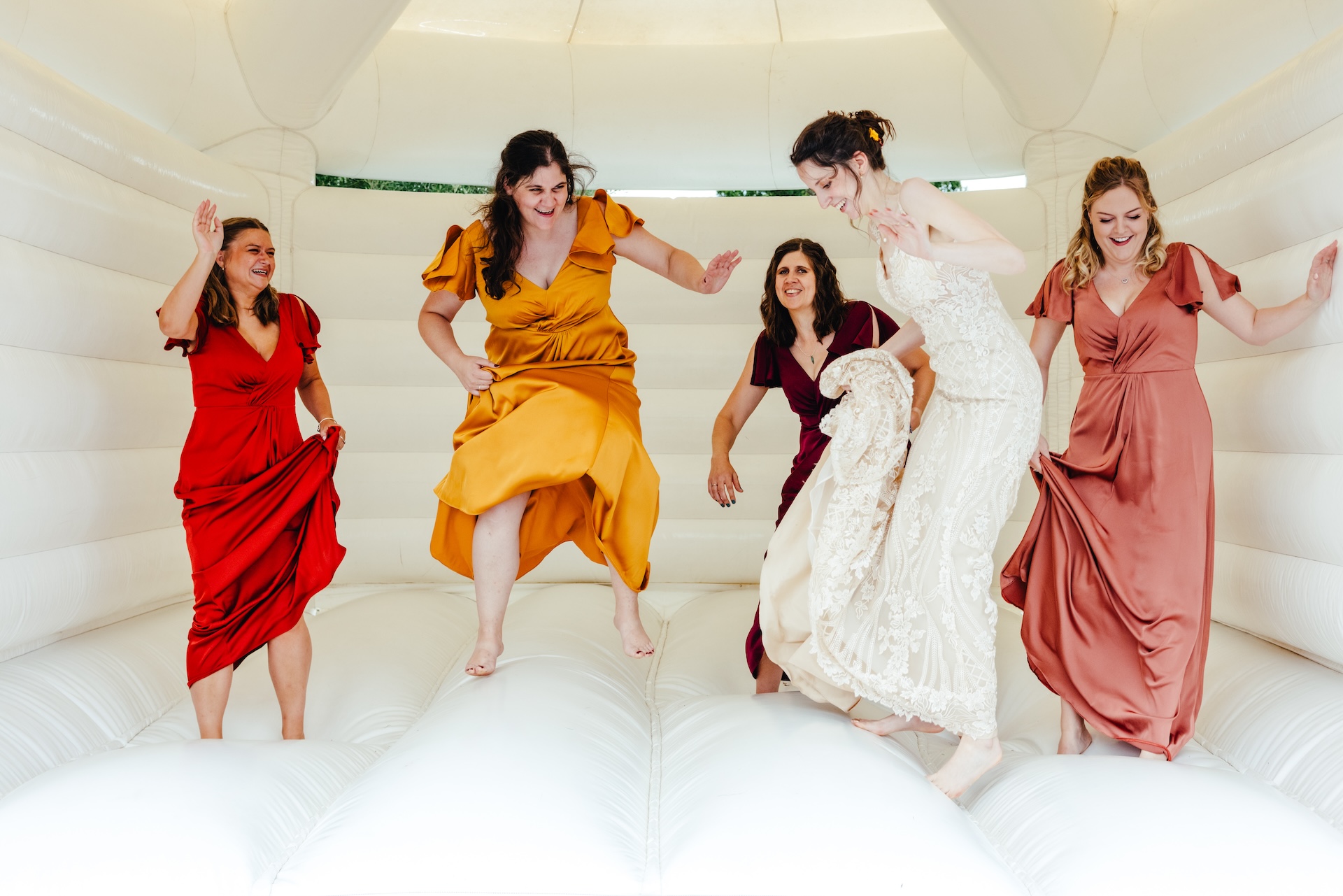 26.07.24-Manor-Hill-House-Weddings-86 bouncy castle