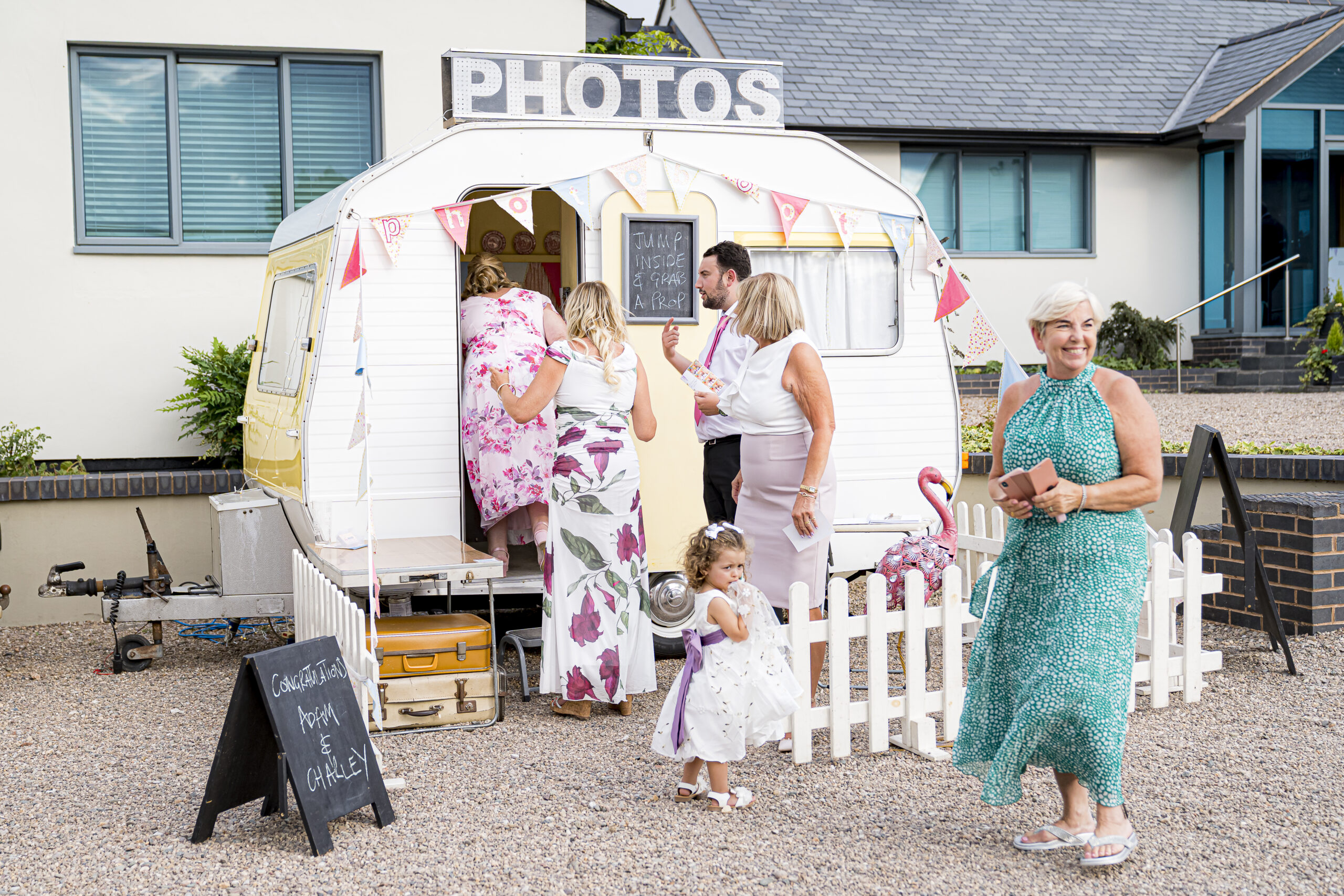 785-CA-Wedding-Nicholas Rogers Photography (1) caravan photobooth