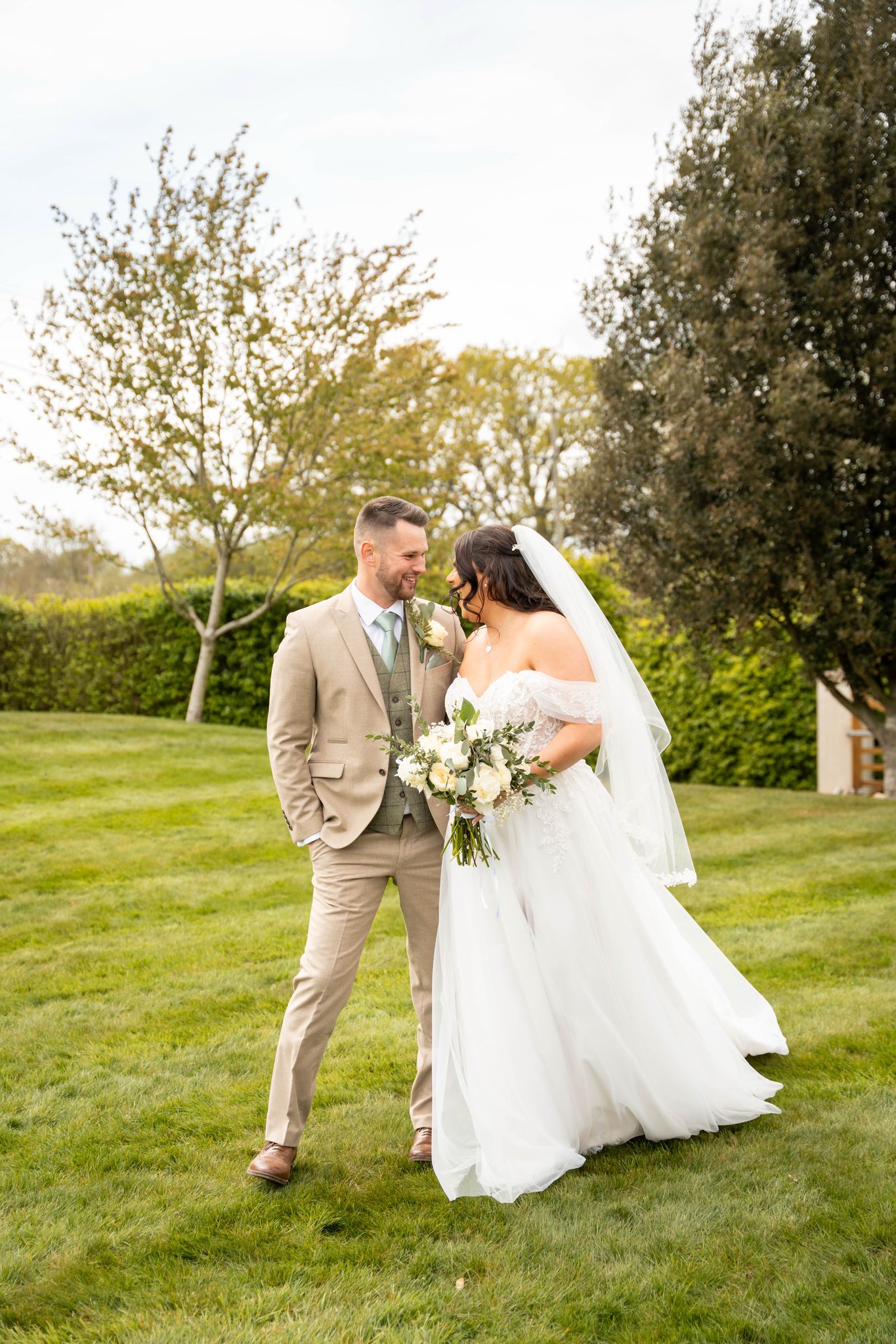 16.04.25 Tara and Josh (20) Tara and Josh